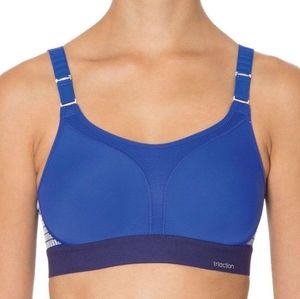 NWOT Triumph Triaction Extreme Lite Sports Bra in shocking blue. US Size 34D.